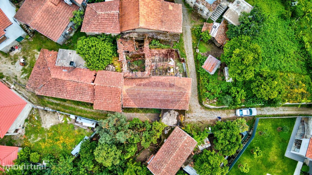 2 bedrooms House in Terras de Bouro, Portugal No. 34957