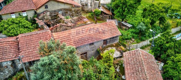 2 bedrooms House in Terras de Bouro, Portugal No. 34957 9