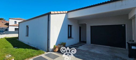 3 Schlafzimmer Haus in Loire-Atlantique, France, Nr. 287218 2