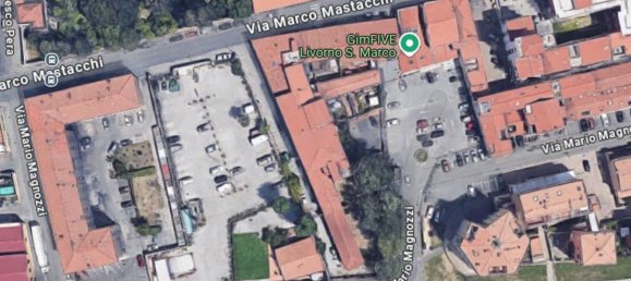 3 rooms Apartment in Livorno, Italy No. 42856 4