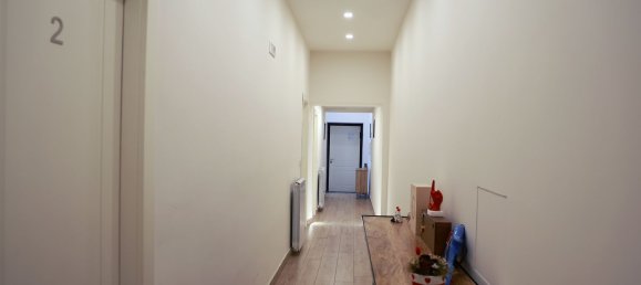 Apartamento de 4 dormitorios en Naples, Italy No. 327459 11