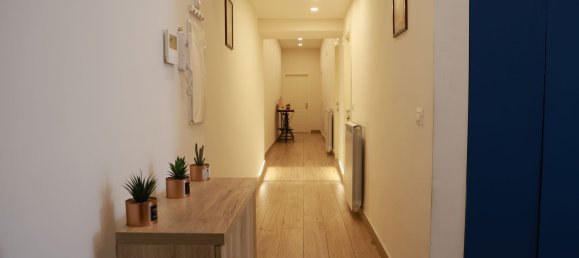 Apartamento de 4 dormitorios en Naples, Italy No. 327459 8