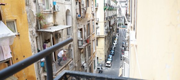 Apartamento de 4 dormitorios en Naples, Italy No. 327459 27