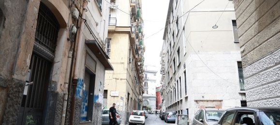 Apartamento de 4 dormitorios en Naples, Italy No. 327459 49