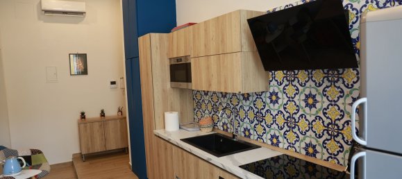 Apartamento de 4 dormitorios en Naples, Italy No. 327459 3