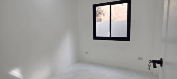 4 bedrooms House in Phuket, Thailand No. 70302 11