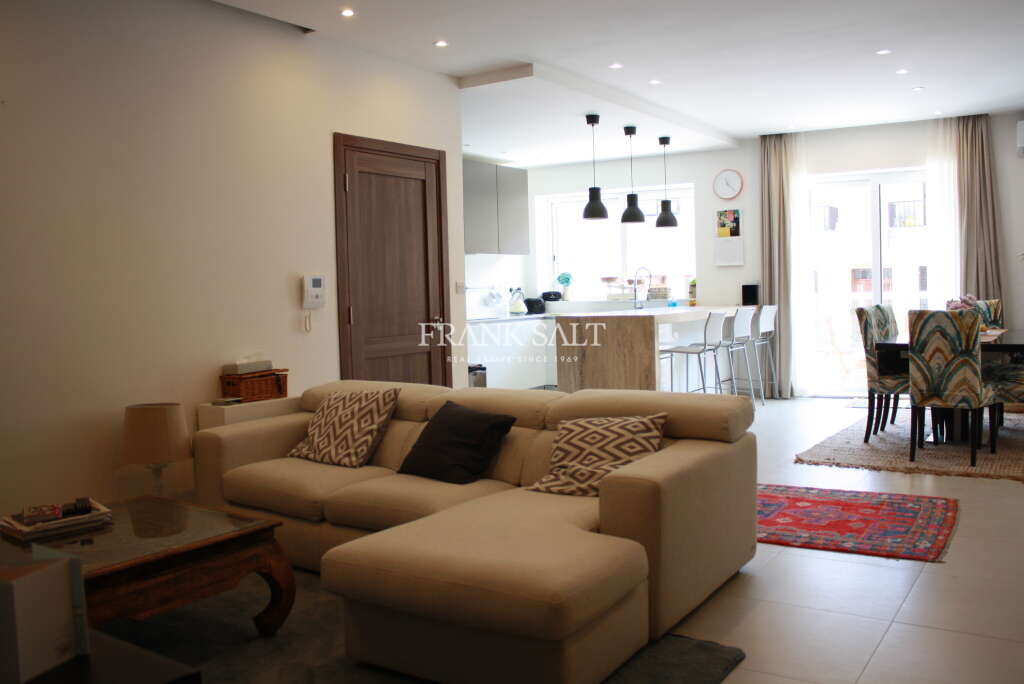 3 bedrooms Apartment in Swieqi, Malta No. 8843