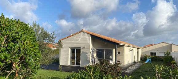 Casa de 3 dormitorios en Bretignolles-sur-Mer, France No. 293421 2