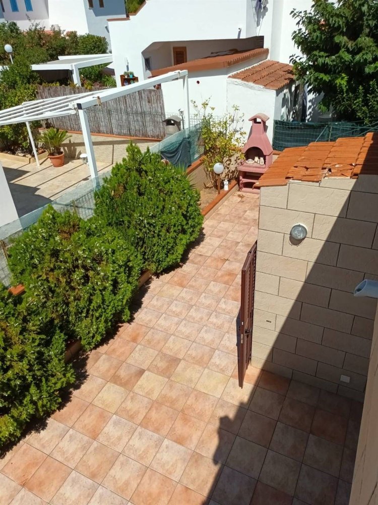 3 rooms Apartment in Maruggio, Italy No. 233783