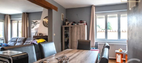 3 bedrooms House in Saint-Remy-Chaussee, France No. 50723 5