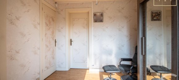 3 bedrooms House in Saint-Remy-Chaussee, France No. 50723 11