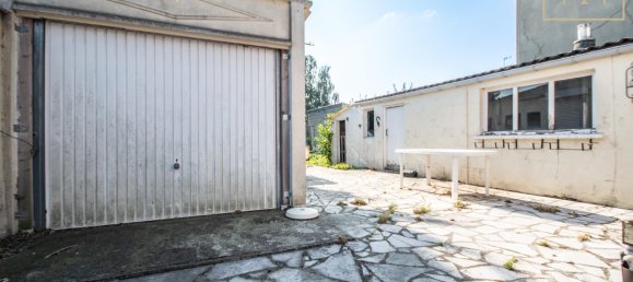 3 bedrooms House in Saint-Remy-Chaussee, France No. 50723 18