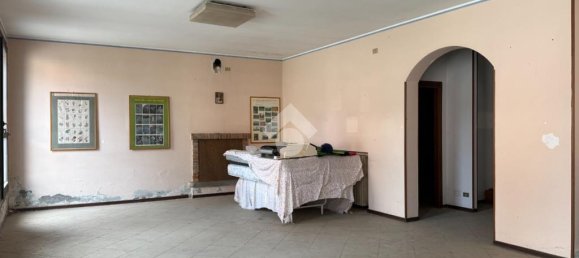 3 chambres Appartement à Iseo, Italy No. 305651 6