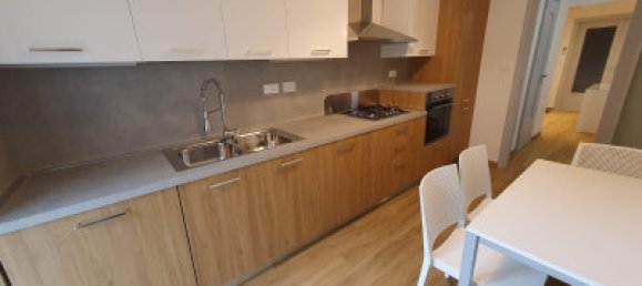 Apartamento de 3 dormitorios en Trieste, Italy No. 106632 11