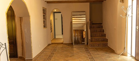 10 bedrooms Villa in La Nucia, Spain No. 8775 21