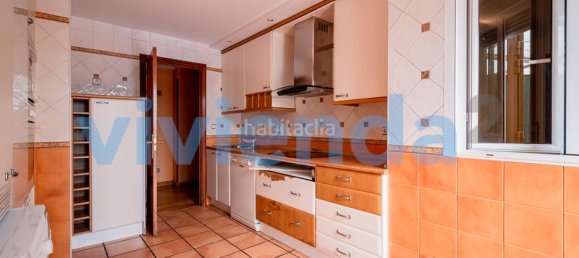 3 bedrooms Apartment in Madrid, Spain No. 167667 23