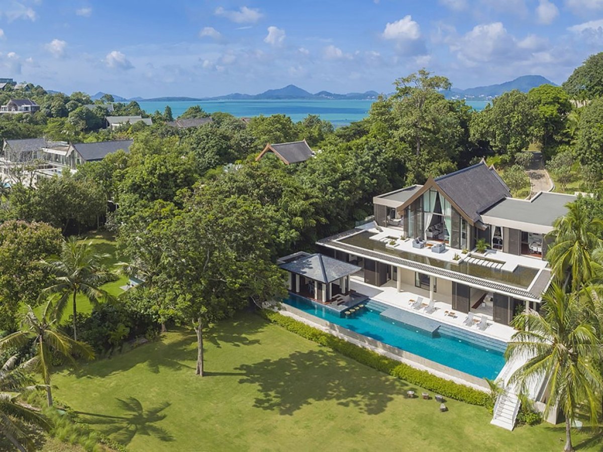 4 bedrooms Villa in Phuket, Thailand No. 5916