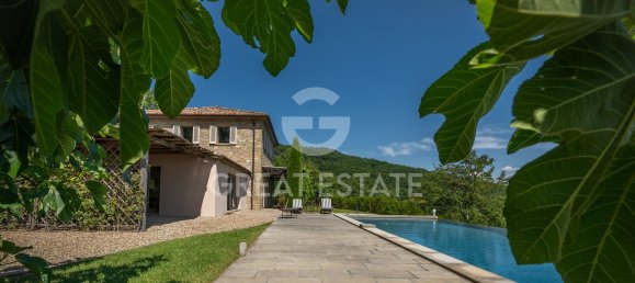 13 rooms House in Lisciano Niccone, Italy No. 232226 12