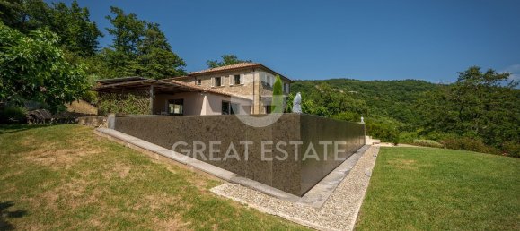 13 rooms House in Lisciano Niccone, Italy No. 232226 14