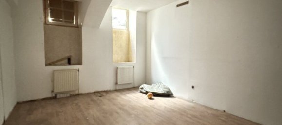 182m² Commercial property in Hernals, Austria No. 131086 10