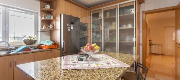 6 bedrooms House in Seixal, Portugal No. 176372 15