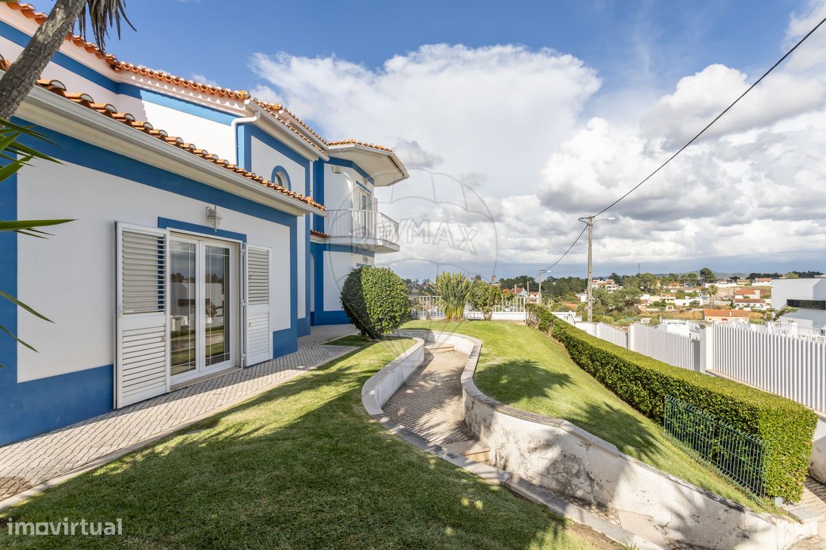 6 bedrooms House in Seixal, Portugal No. 176372