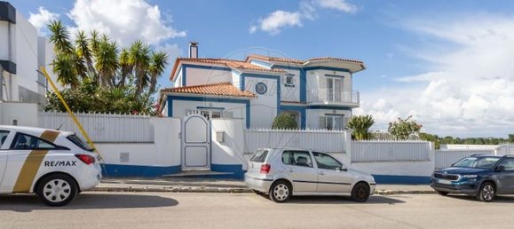 6 bedrooms House in Seixal, Portugal No. 176372 2