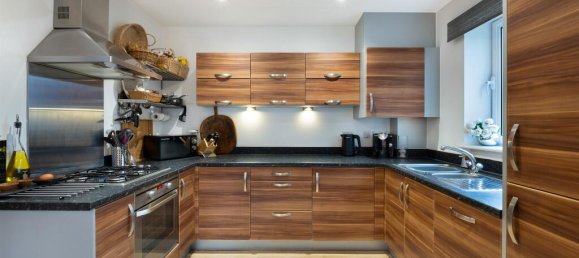 2 Schlafzimmer Wohnung in London, United Kingdom, Nr. 9932 2