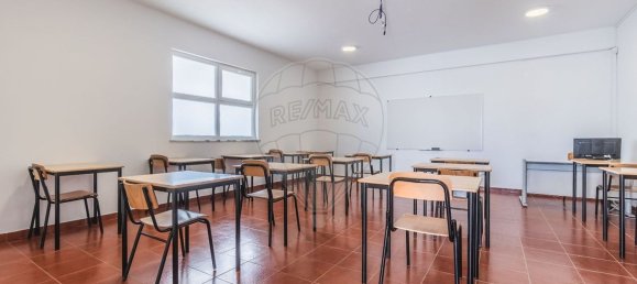 مستودع في Peniche, Portugal 1424متر مربع رقم 136119 18