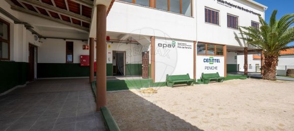 مستودع في Peniche, Portugal 1424متر مربع رقم 136119 2