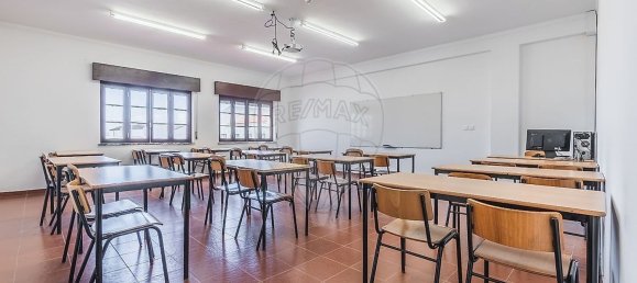 مستودع في Peniche, Portugal 1424متر مربع رقم 136119 35