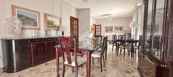 3 bedrooms Apartment in Palermo, Italy No. 104484 6