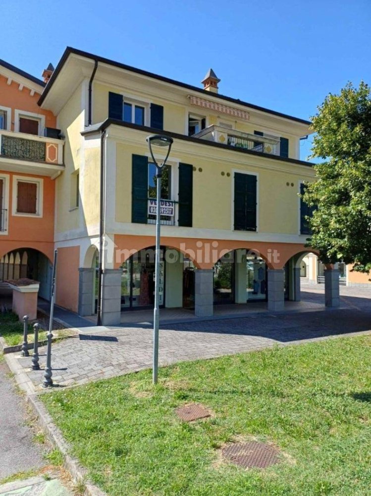 2 bedrooms Apartment in Nave, Italy No. 264172