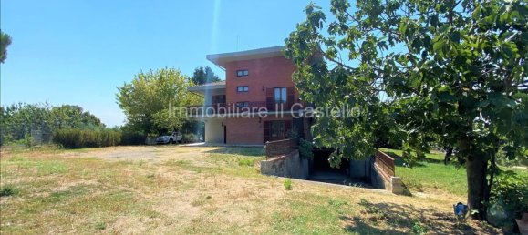 5 rooms Villa in Castiglione del Lago, Italy No. 113231 18