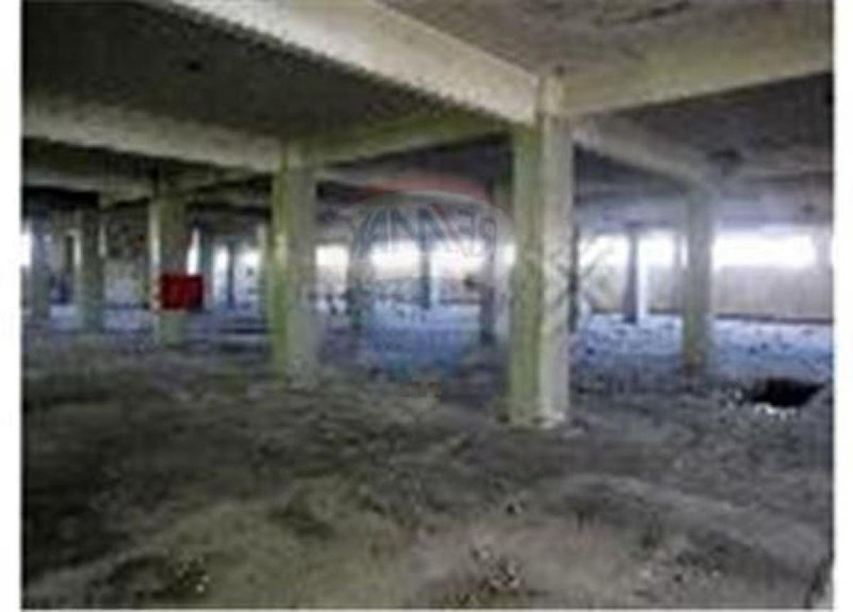 5895m² Commercial property in Buenos Aires, Argentina No. 110051