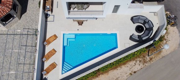 3 Schlafzimmer Haus in Zadar, Croatia, Nr. 139 8