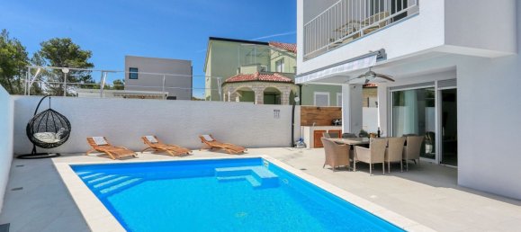 3 Schlafzimmer Haus in Zadar, Croatia, Nr. 139 5