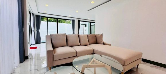 Villa de 5 dormitorios en Pattaya, Thailand No. 72739 13