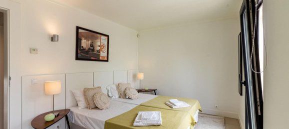 Villa de 3 dormitorios en Quarteira, Portugal No. 98646 22