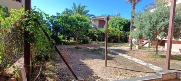 Вилла с 3 спальнями в Ачи Кастелло, Италия № 276841 14