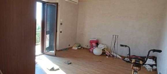 Вилла с 3 спальнями в Ачи Кастелло, Италия № 276841 33