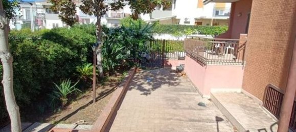 Вилла с 3 спальнями в Ачи Кастелло, Италия № 276841 3