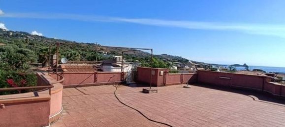 Вилла с 3 спальнями в Ачи Кастелло, Италия № 276841 24