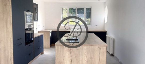 Дом с 4 спальнями в Бретёй, Франция № 315733 2