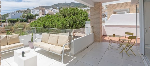 4 bedrooms Villa in Benalmadena, Spain No. 261132 4