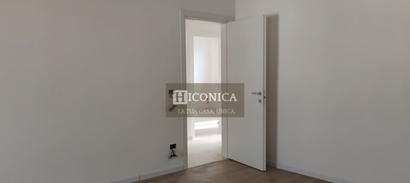 3 rooms Apartment in Treviso, Italy No. 301642 3