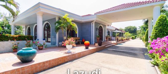 3 Schlafzimmer Villa in Cha-am, Thailand, Nr. 23641 5