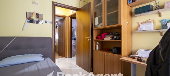 5 rooms Apartment in Catanzaro, Italy No. 286709 20