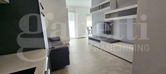 Apartamento de 2 divisões em Bologna, Italy N.º 14850 3