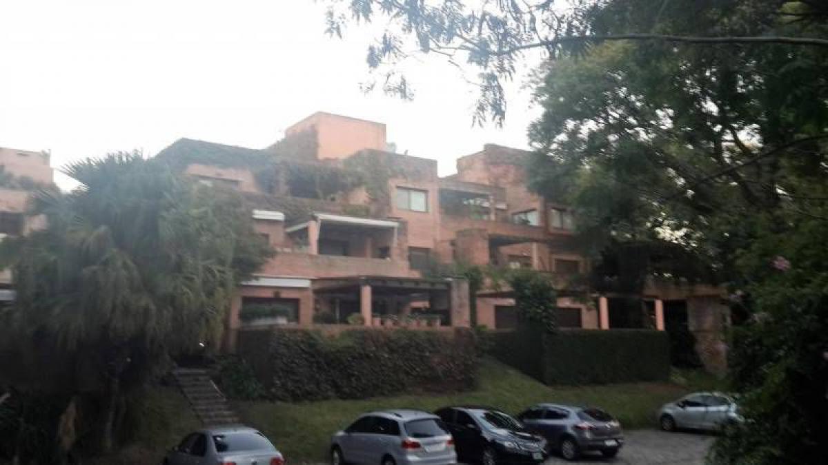 2 bedrooms Apartment in San Isidro, Argentina No. 520